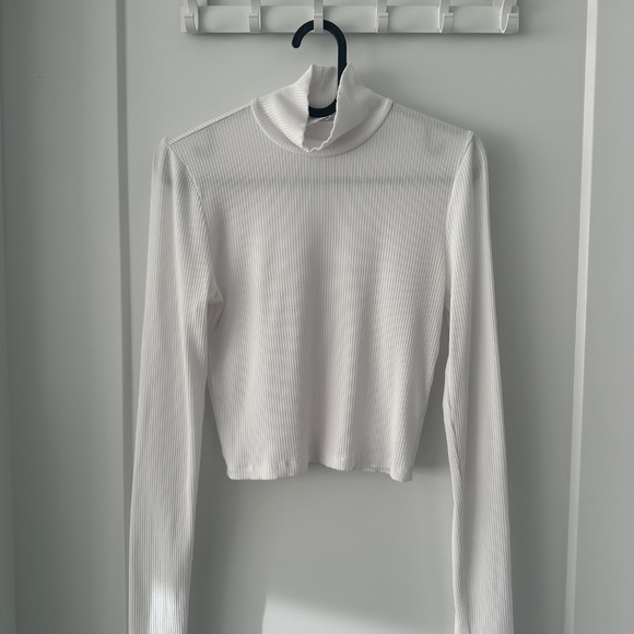 Aritzia Wilfred Only Turtleneck, S - Picture 2 of 4